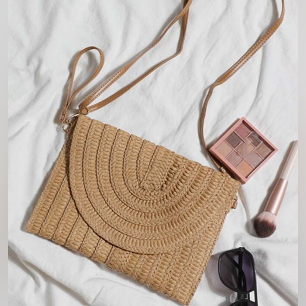 Flap Straw Bag (Spring Sale Pick!) - Picture 3 of 11